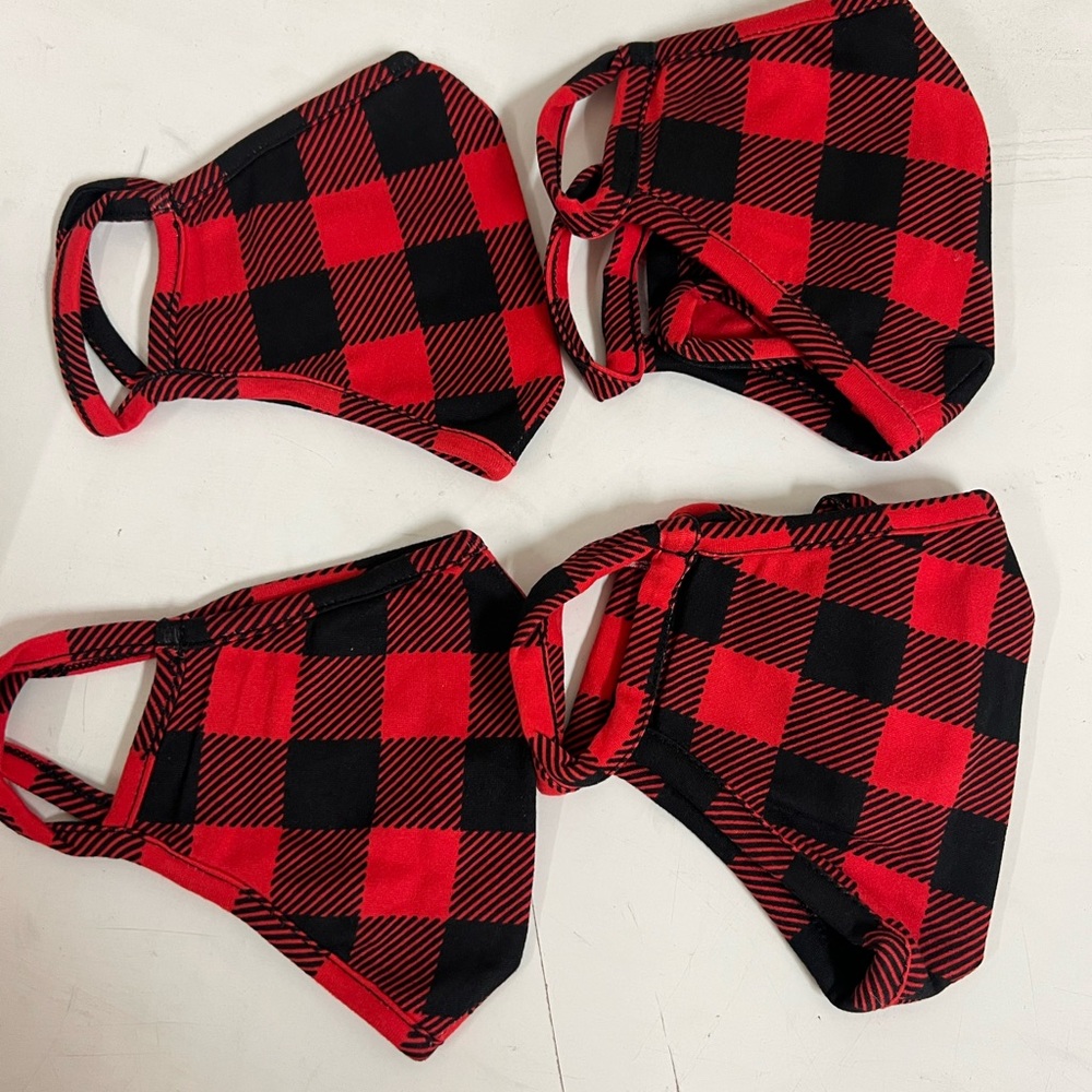 Nordstrom Buffalo Plaid Red Black Family face masks bundle BRAND NEW